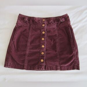 Vintage GAP burgundy corduroy Mini Skirt- size 6